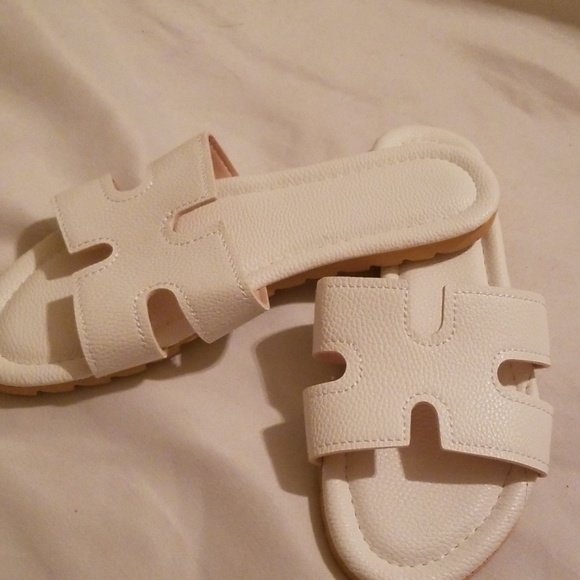 🎁🎁🎁sandal🎁🎁🎁🎋 - Picture 3 of 6